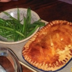 Must say I liked the look of this Pie of the Week served with green beans