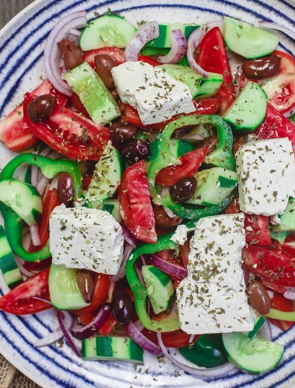 traditional-greek-salad-recipe-3.jpg